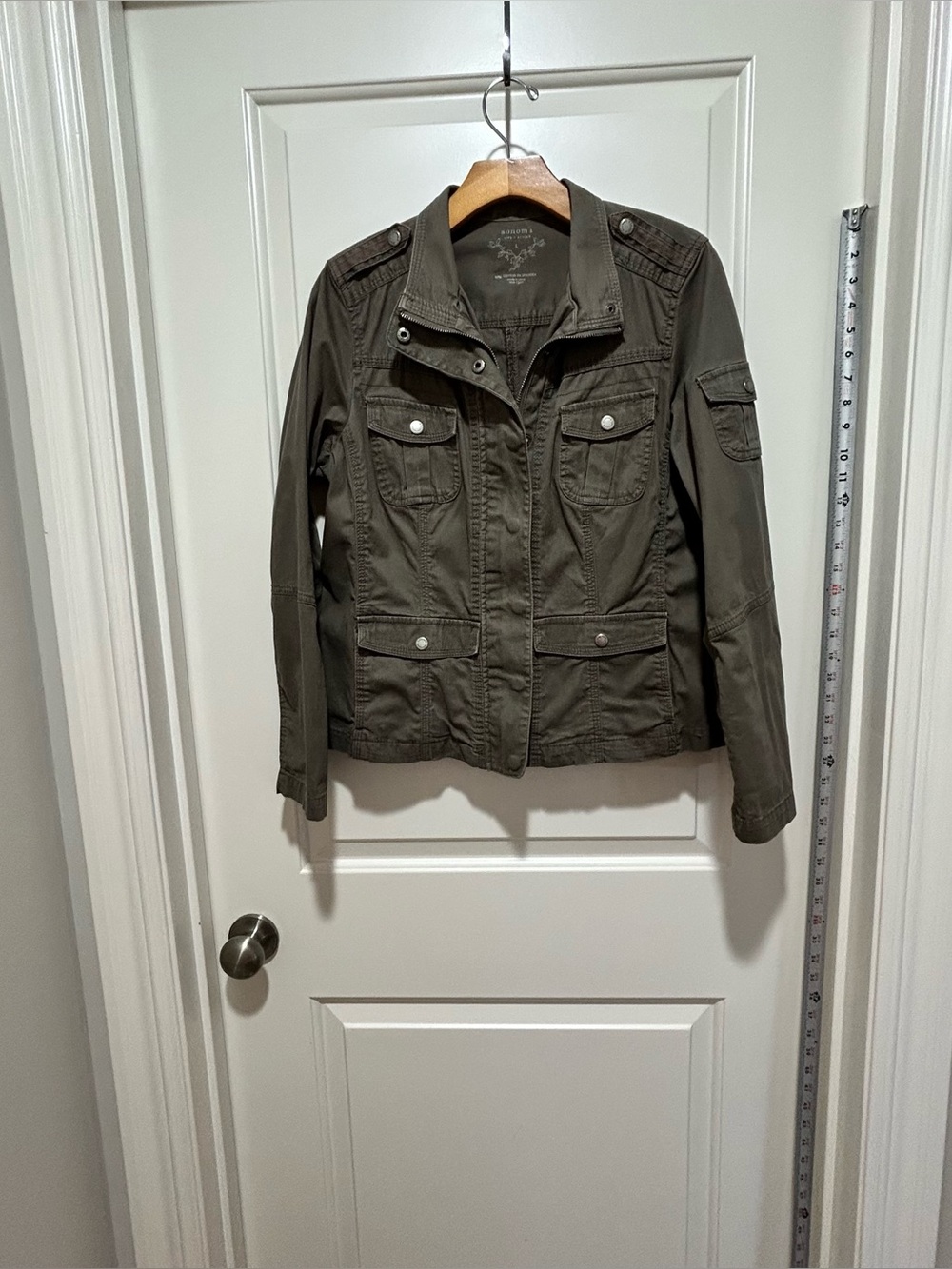 Sonoma women’s size L brownish grey Utility Jacket with Front Pockets. Stretchy
